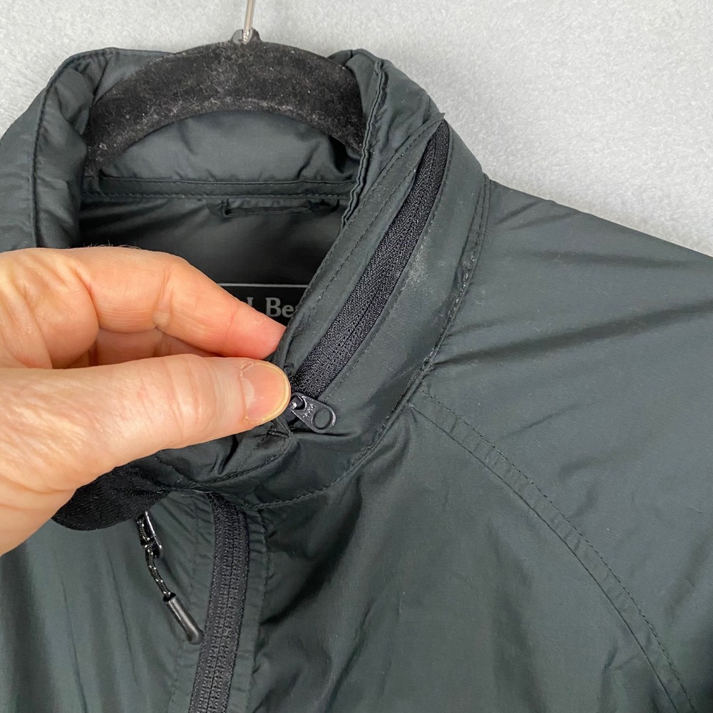 L.L. Bean Windbreaker Jacket Womens Size L Black Full Zip Stowaway Hood - Picture 4 of 8